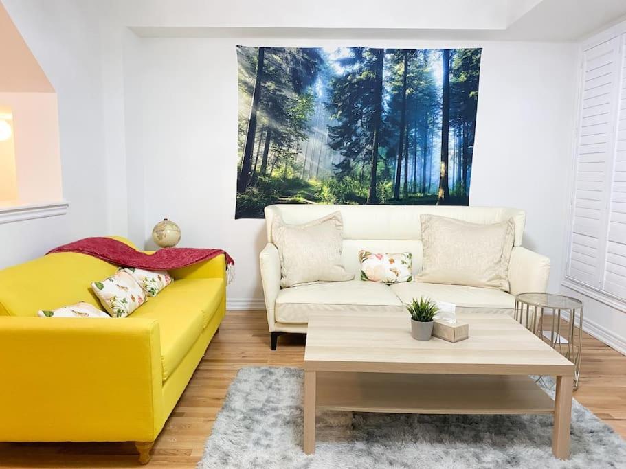 Elegant Rooms In Shared Townhouse Next To Beach Whitby Zewnętrze zdjęcie