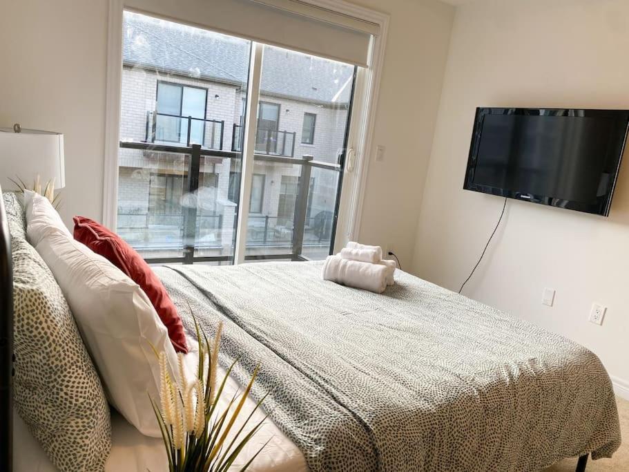 Elegant Rooms In Shared Townhouse Next To Beach Whitby Zewnętrze zdjęcie