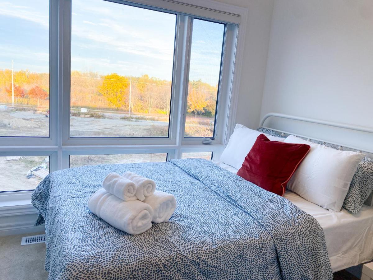 Elegant Rooms In Shared Townhouse Next To Beach Whitby Zewnętrze zdjęcie