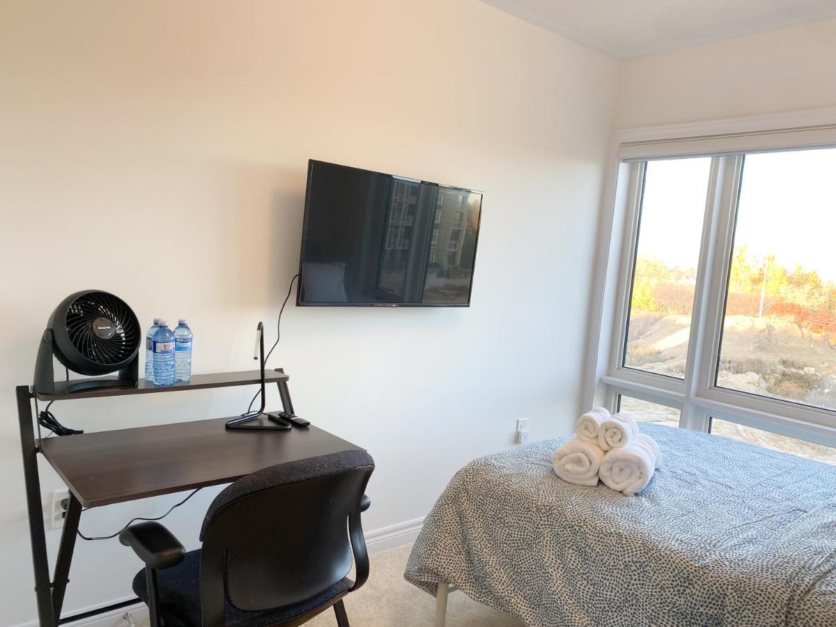 Elegant Rooms In Shared Townhouse Next To Beach Whitby Zewnętrze zdjęcie